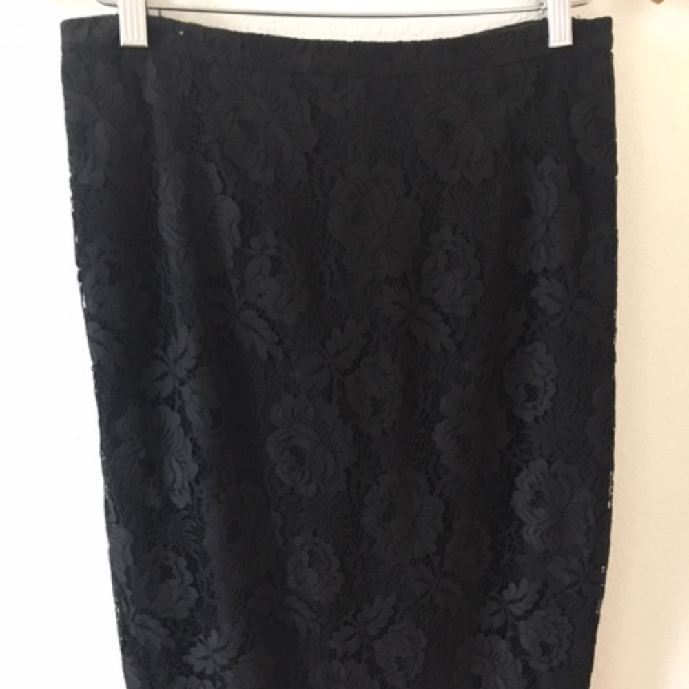 J Crew Lace/Silk Lined Black Pencil Skirt